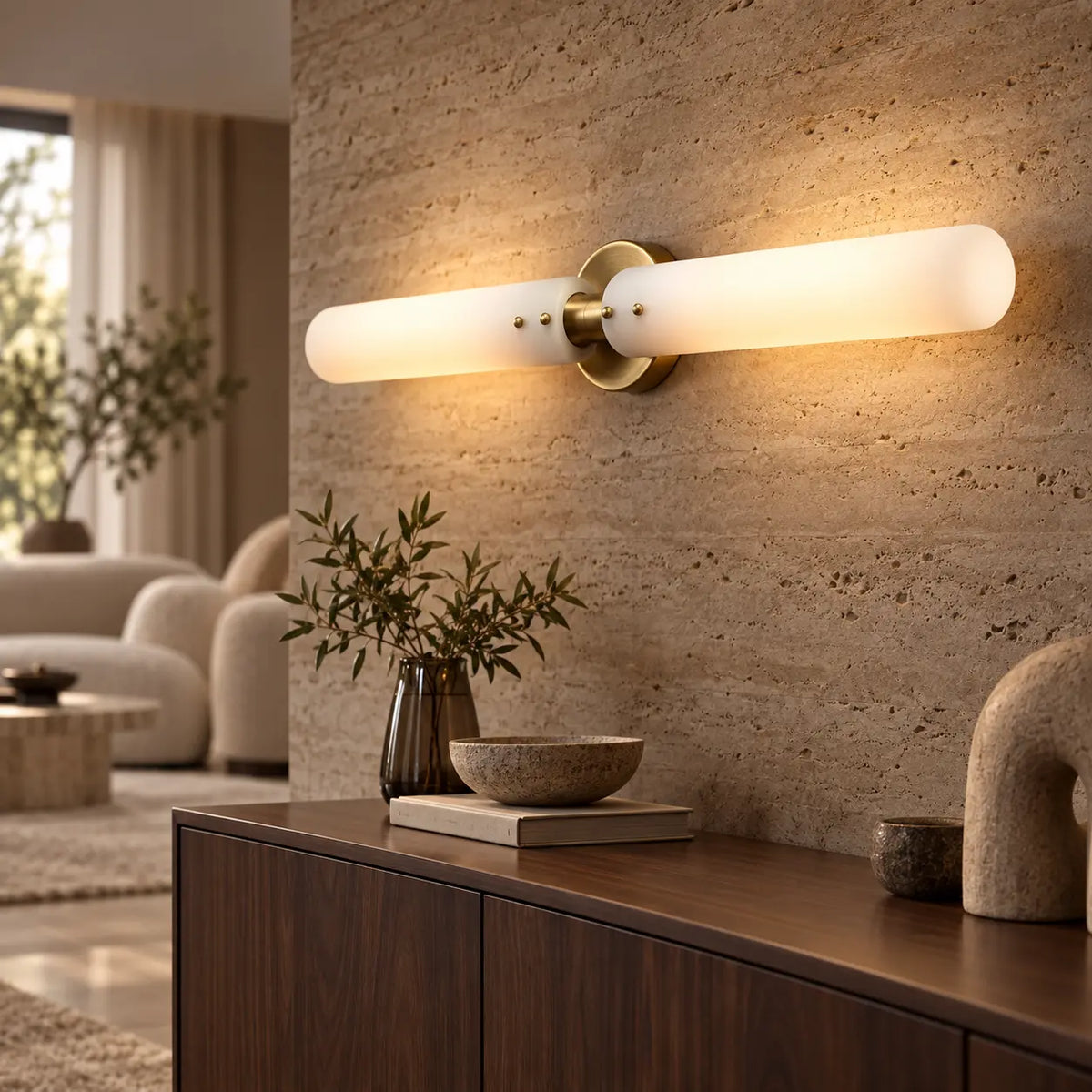 Applique murale design verre – vue de profil dans un salon contemporain