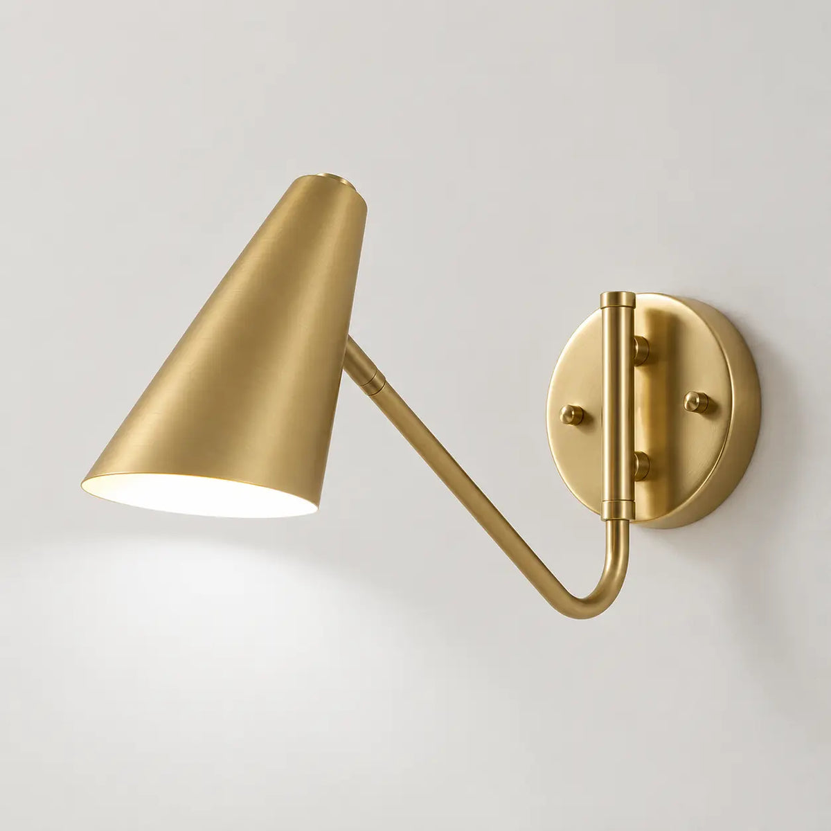 Applique murale dorée design – variante lumière froide