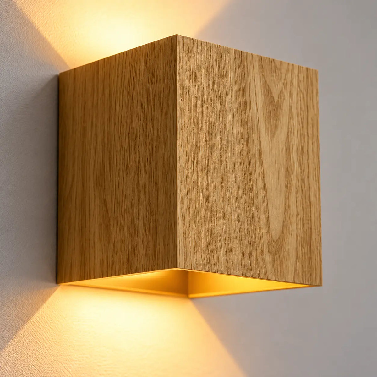 Détail de la finition bois et de l’aluminium