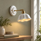 Applique laiton vieilli florale orientable – vue latérale