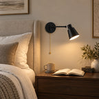 Applique murale noire design dans une chambre