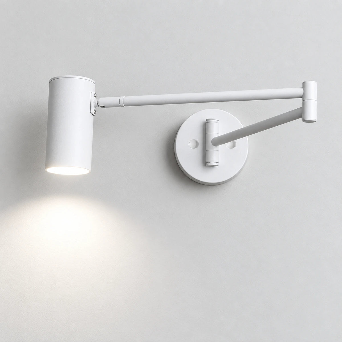 Applique murale style scandinave blanche, lumière froide